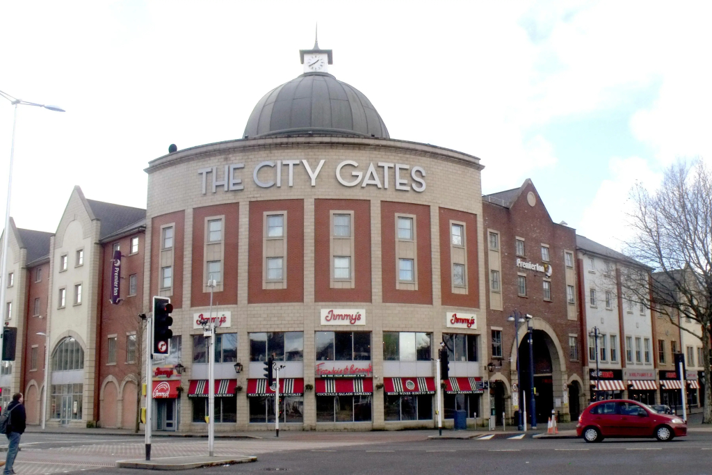 Premier Inn Swansea City Centre