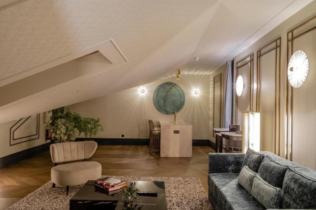 CoolRooms Palacio de Atocha by null