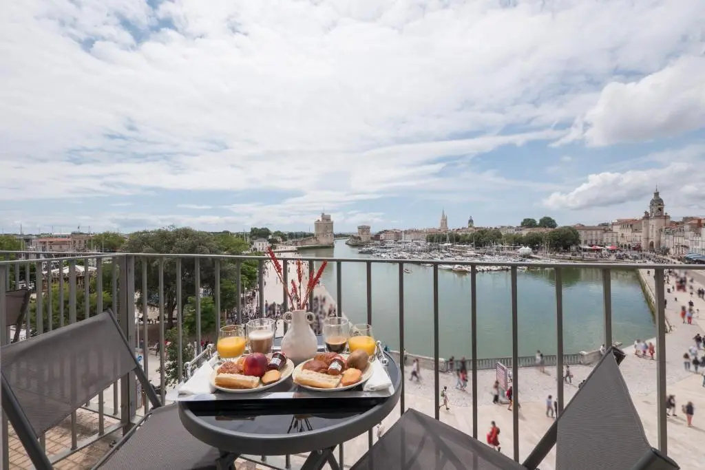 Hôtel La Tour de Nesle La Rochelle Vieux Port - Chambres