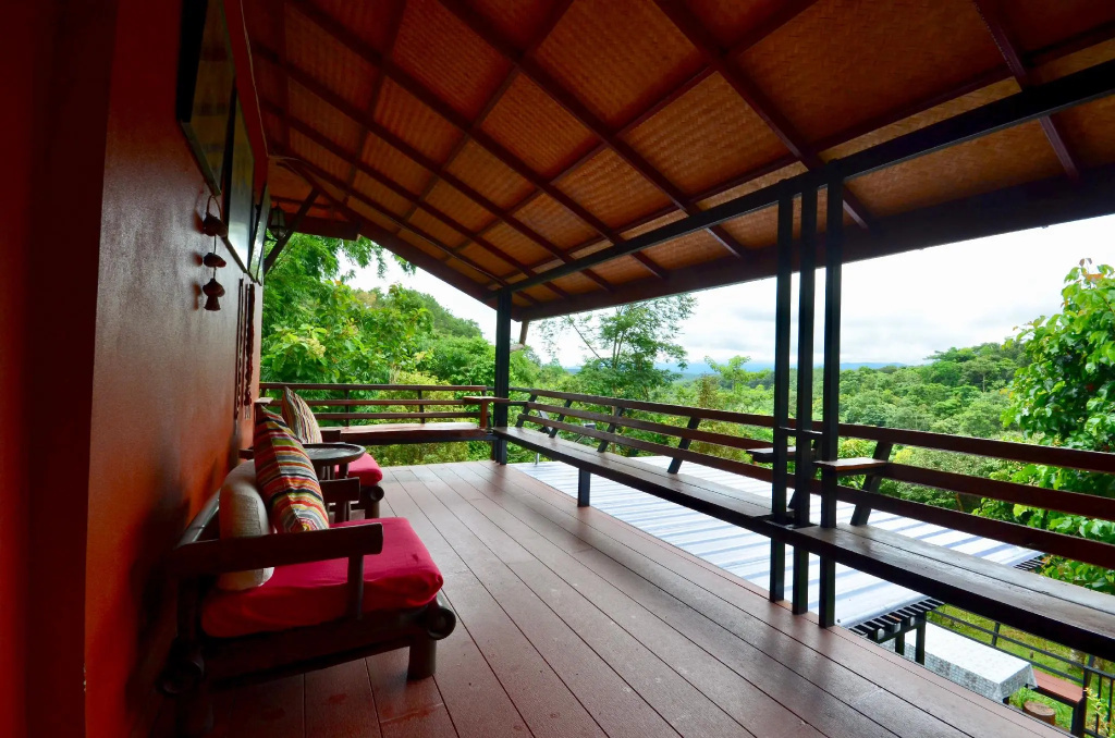 3 Bedrooms Villa