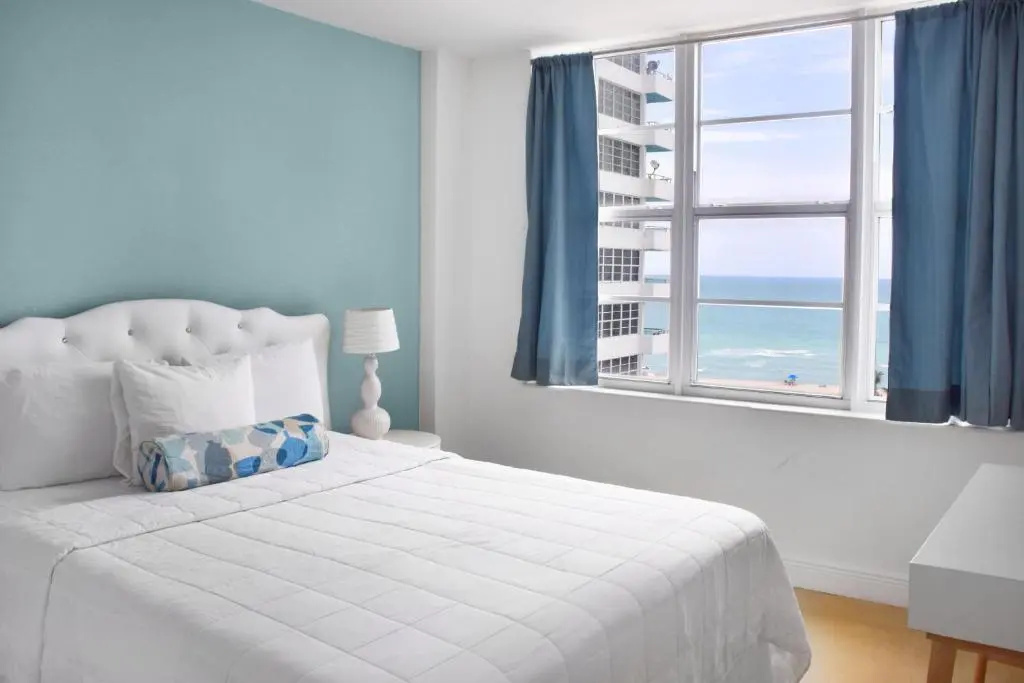 2 Bedrooms Deluxe Suite with ocean view