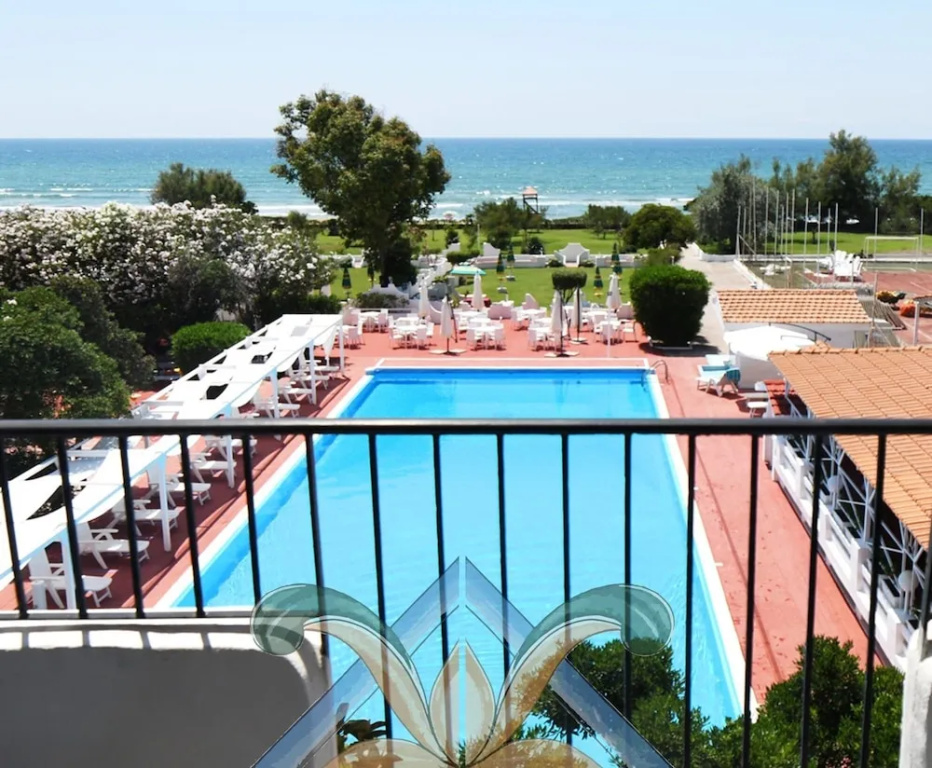Economy room with sea view