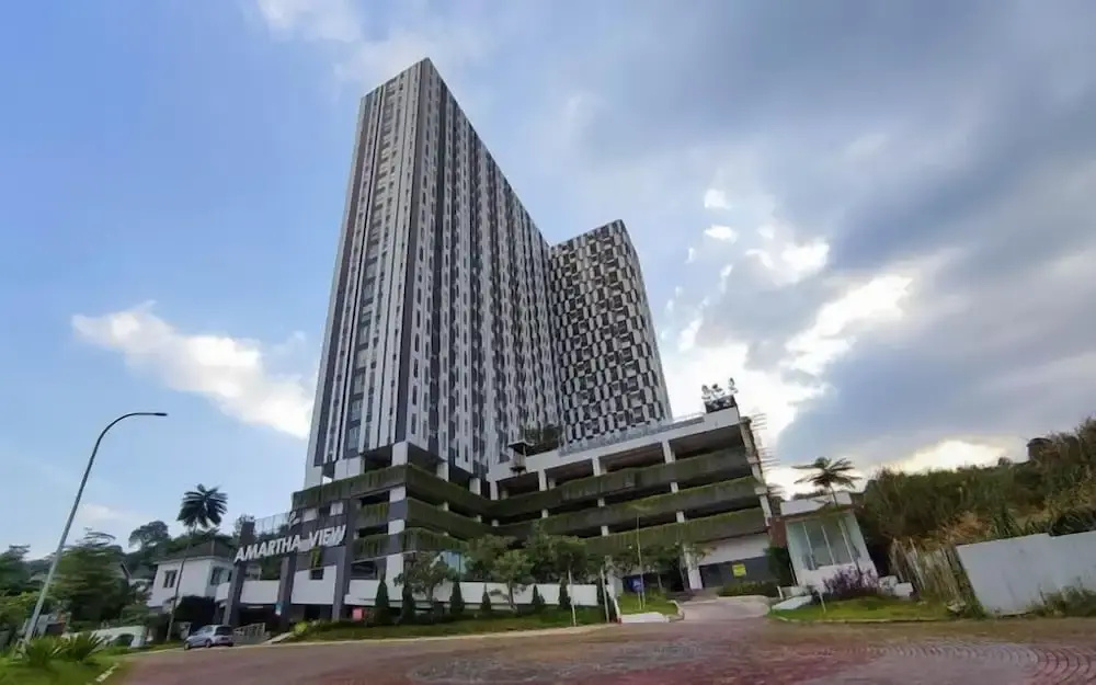 Great Choice Studio At Amartha View Apartment