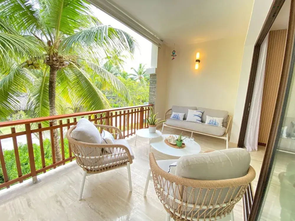 2BR 6 Guest Balcony in Portillo Close to Beach