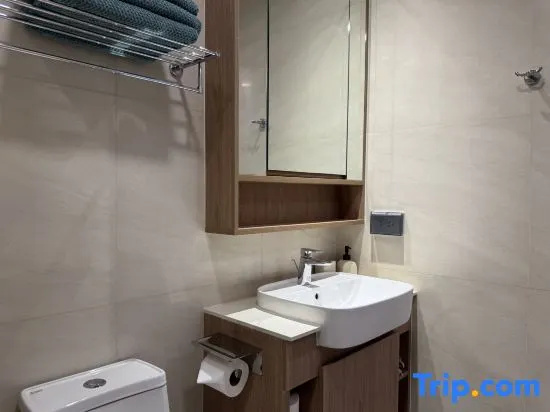 Skypark Celeste - stylish 2-bedroom apartment
