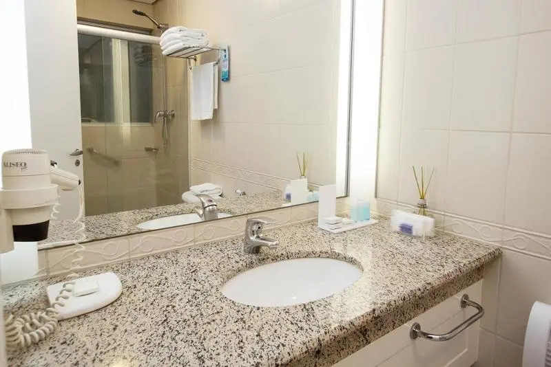 Bristol International Airport Hotel - Chambres