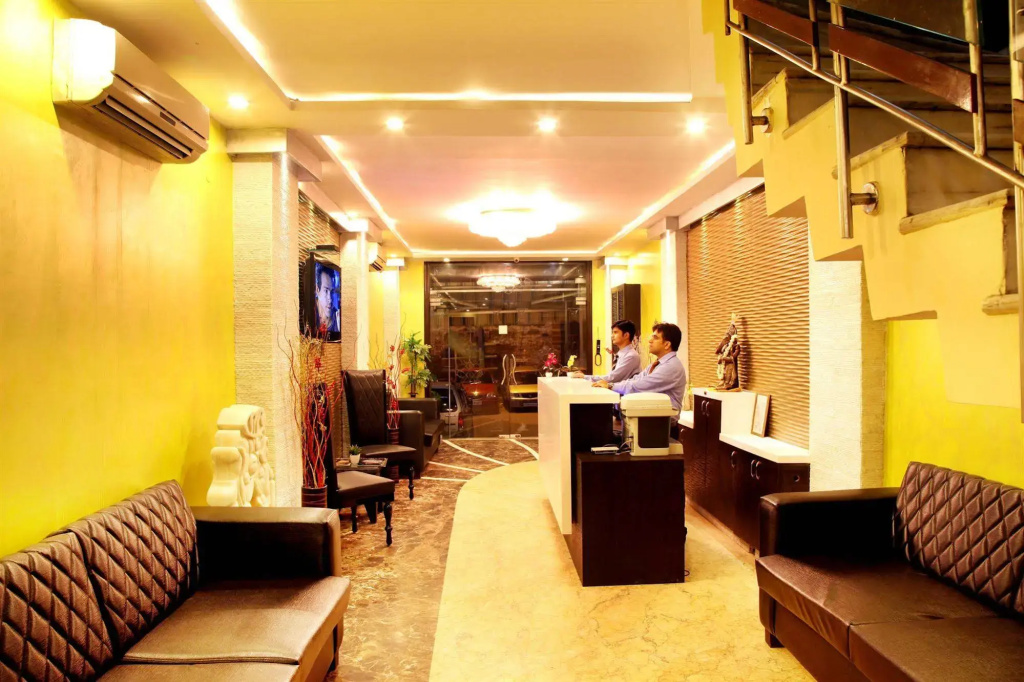 Hotel TJS Royale