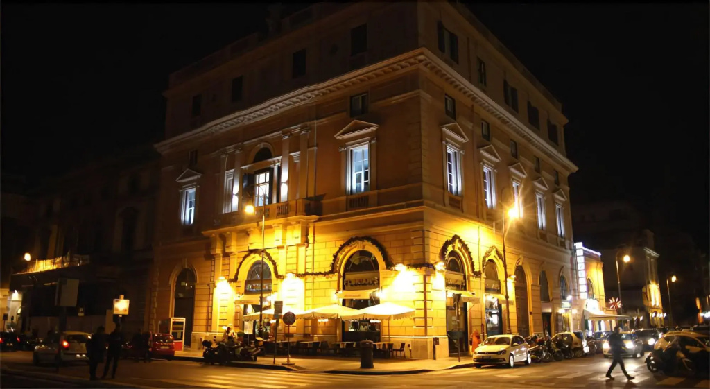 Hotel photo 10