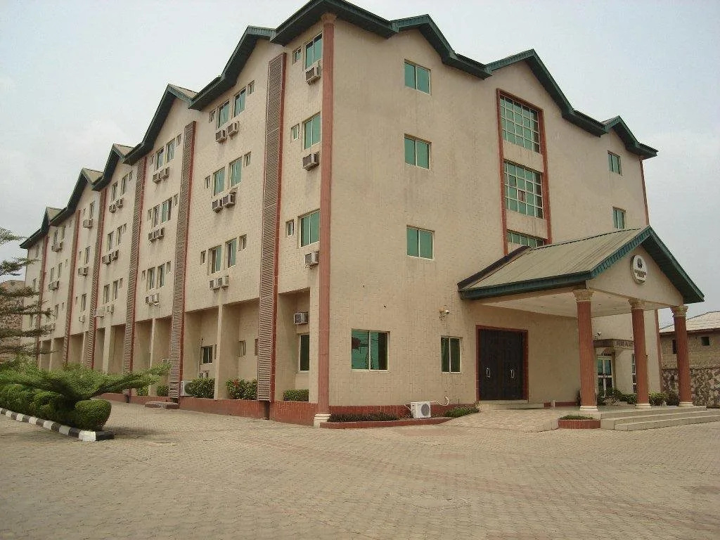 Nirvana Hotel and Suites