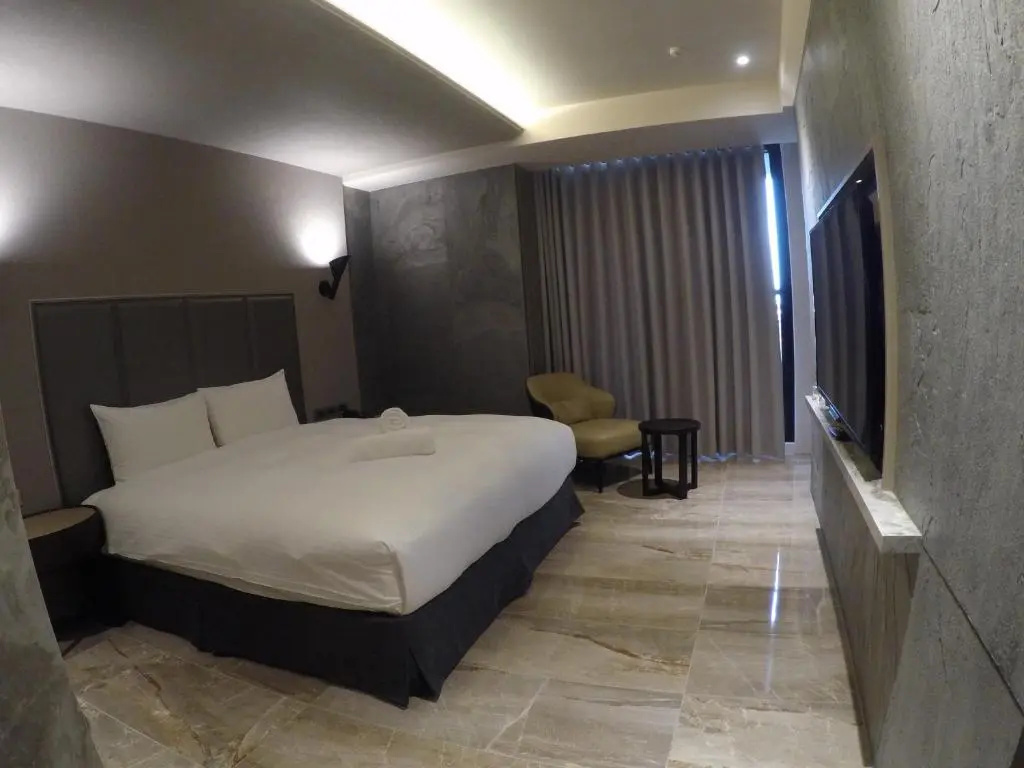 Standard Double room (full double bed)
