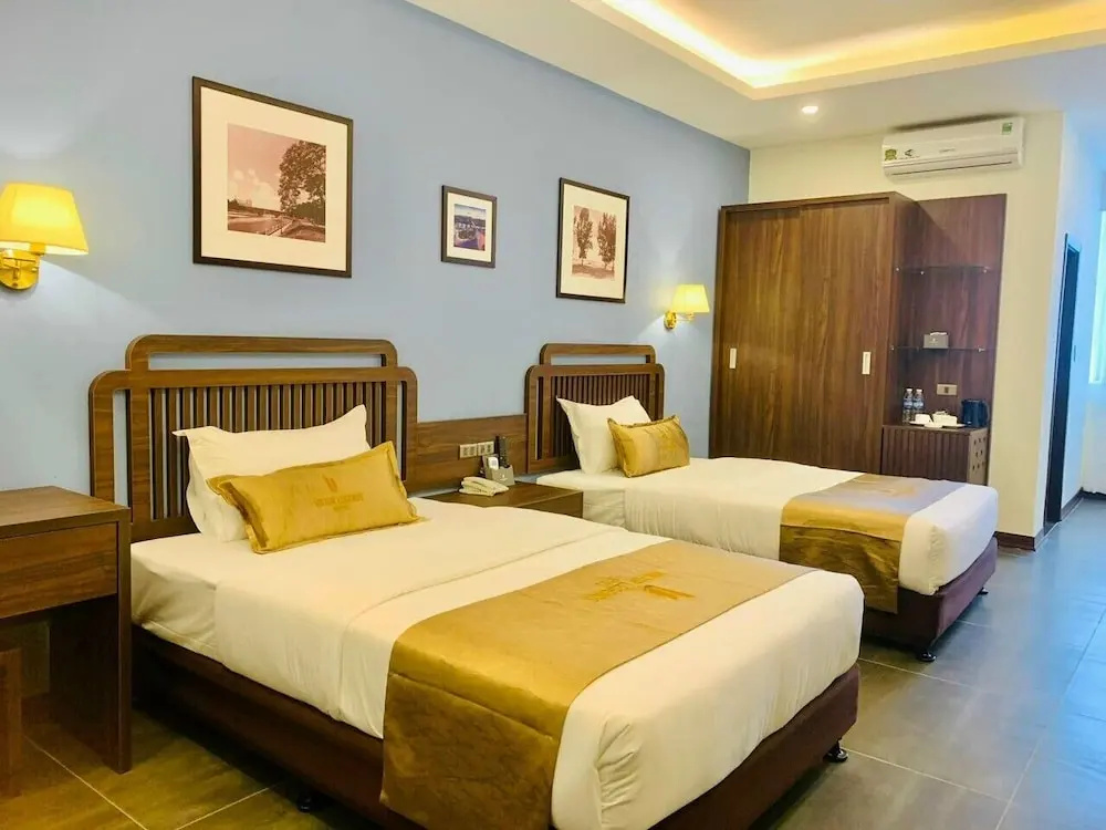 Economy room