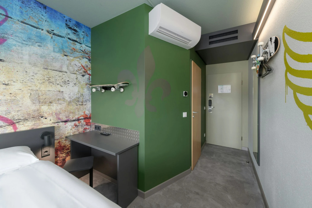 Hotel photo 13