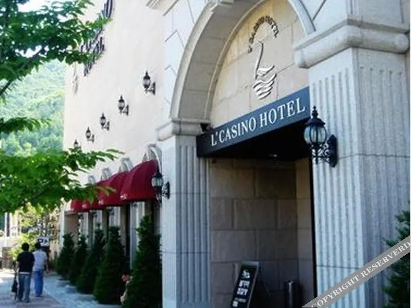Hotel photo 1