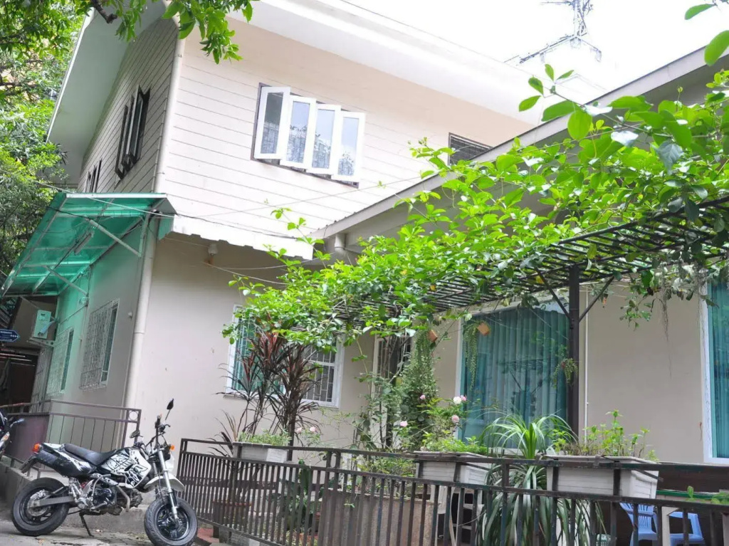 SS Backpackers Hotel