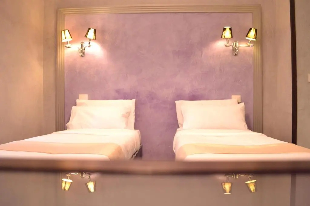 Standard Triple room