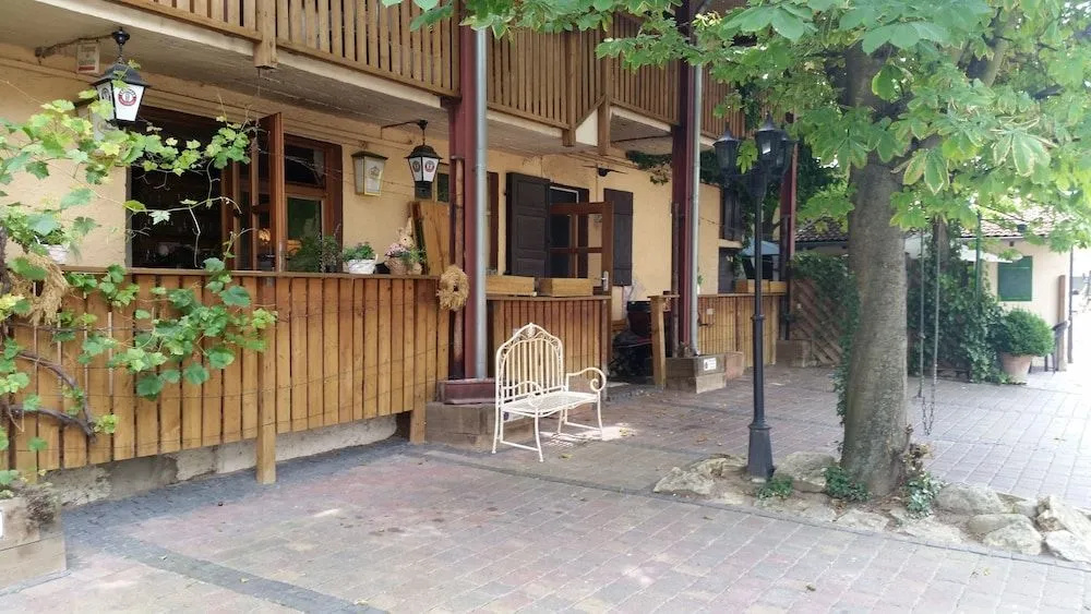 Hotel photo 13