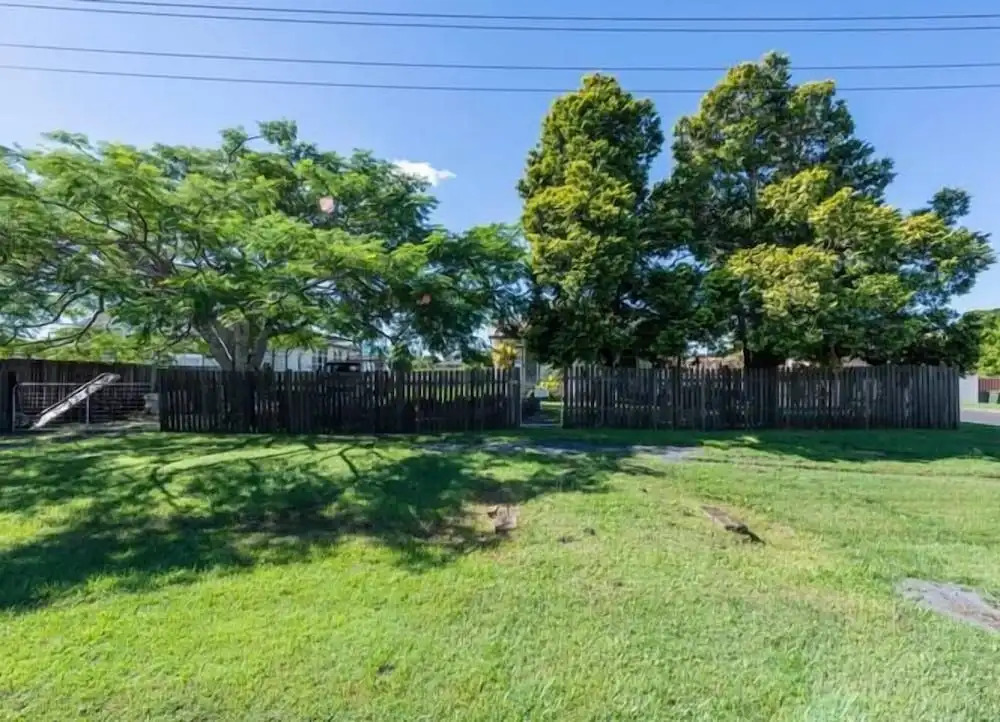 Pet Friendly 2 Bedroom Cottage with Yard — фото 6