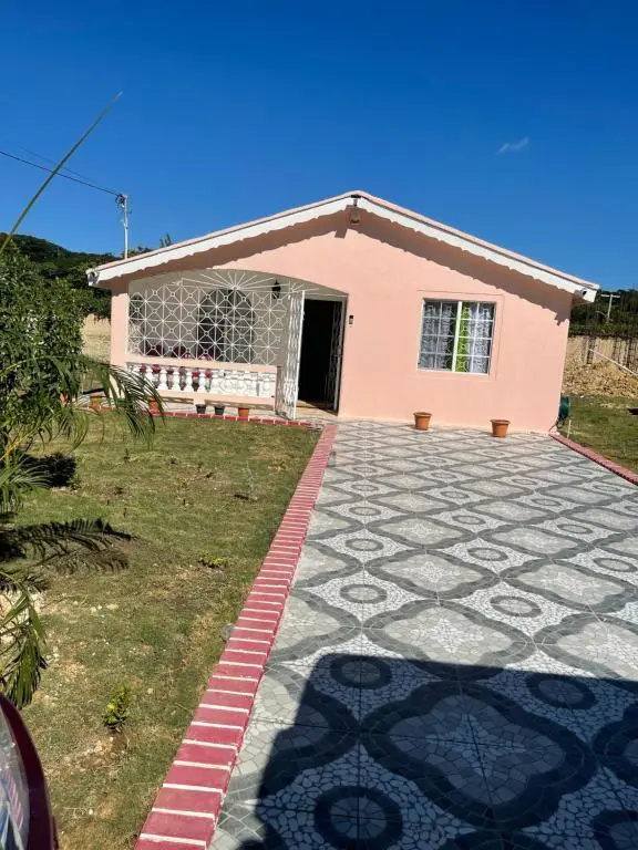 Cheerful 2bedroom 1bath, WIFI, Air Conditioning