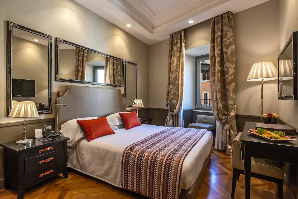 Hotel photo 12