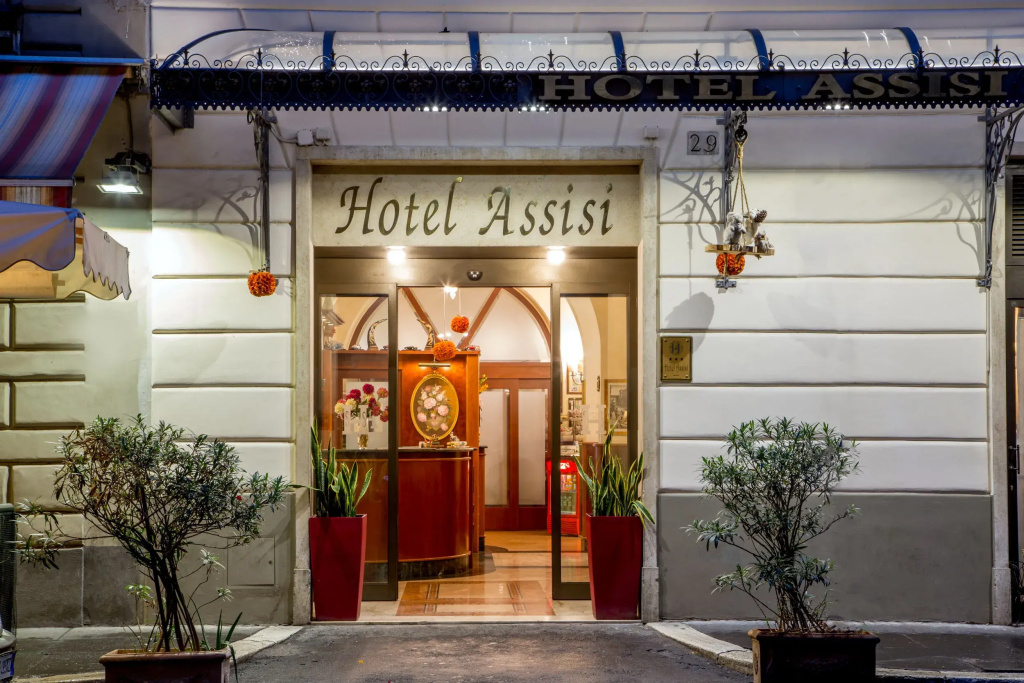 Hotel photo 32