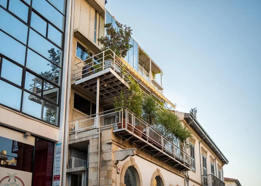 Studio with balcony