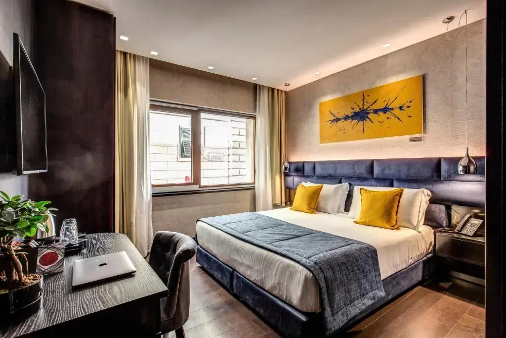 Standard Double room (full double bed)