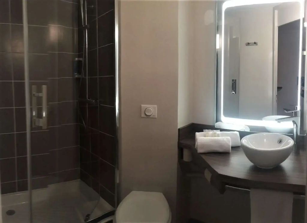 Brit Hotel Confort Pau Lons - Général