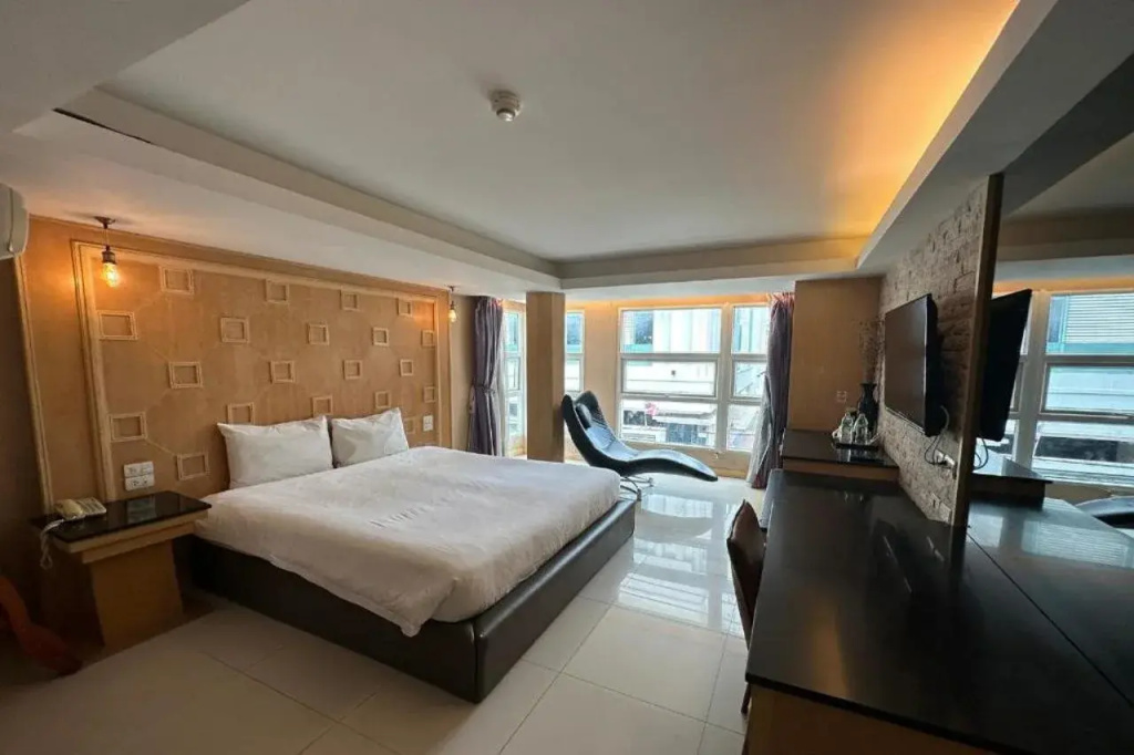 Hotel photo 30