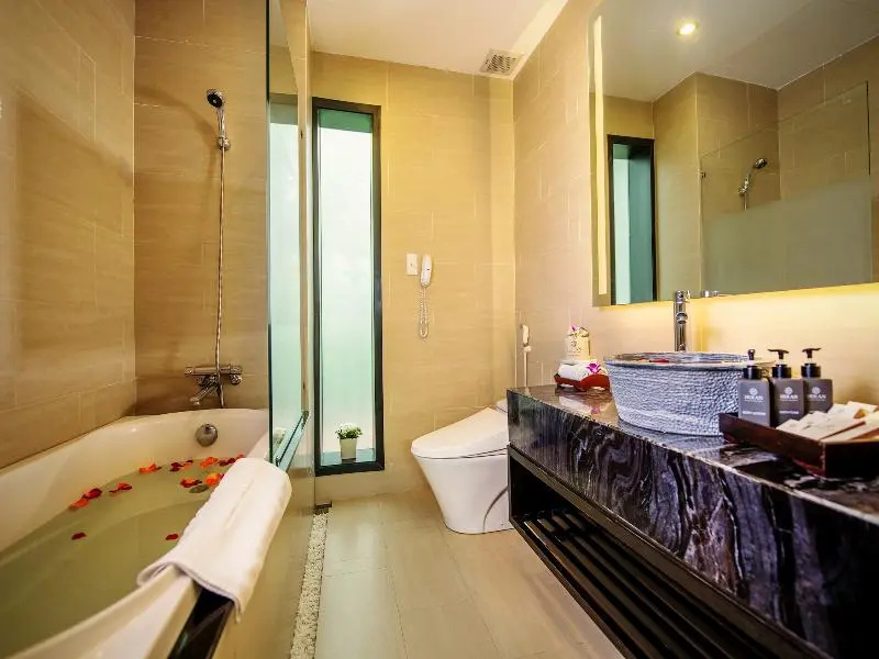 Tropical  Beach Hoi An Resort - Chambres