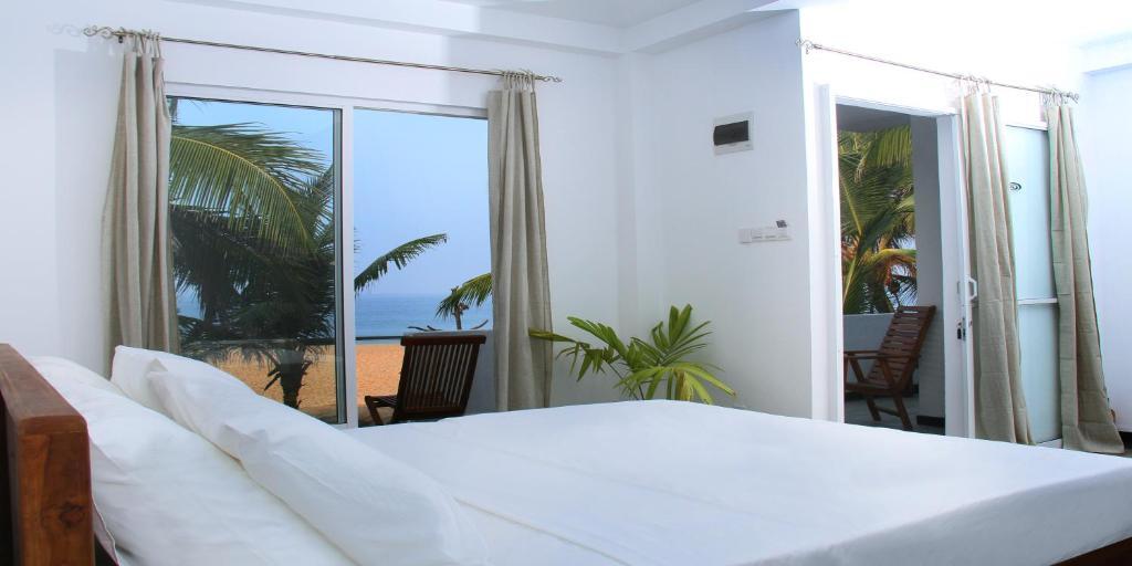 Nico Beach Hotel