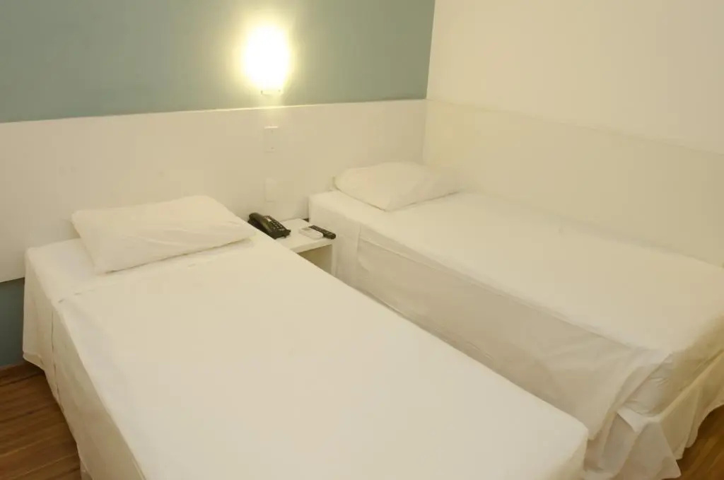 Stop Inn Antonio Carlos - Chambres
