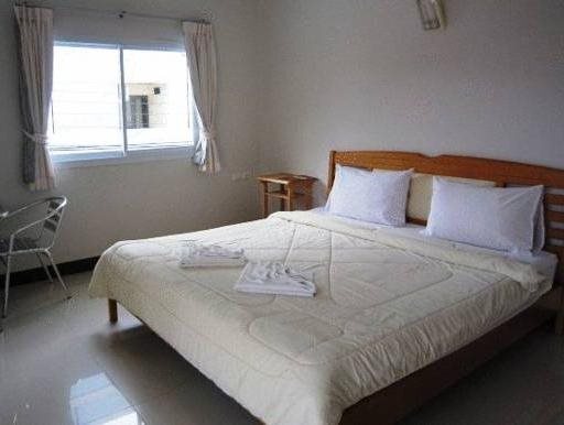 gallery_image_hidden_6