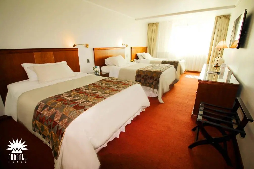 Standard Triple room