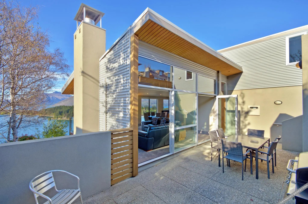 7-21 Earnslaw Terrace