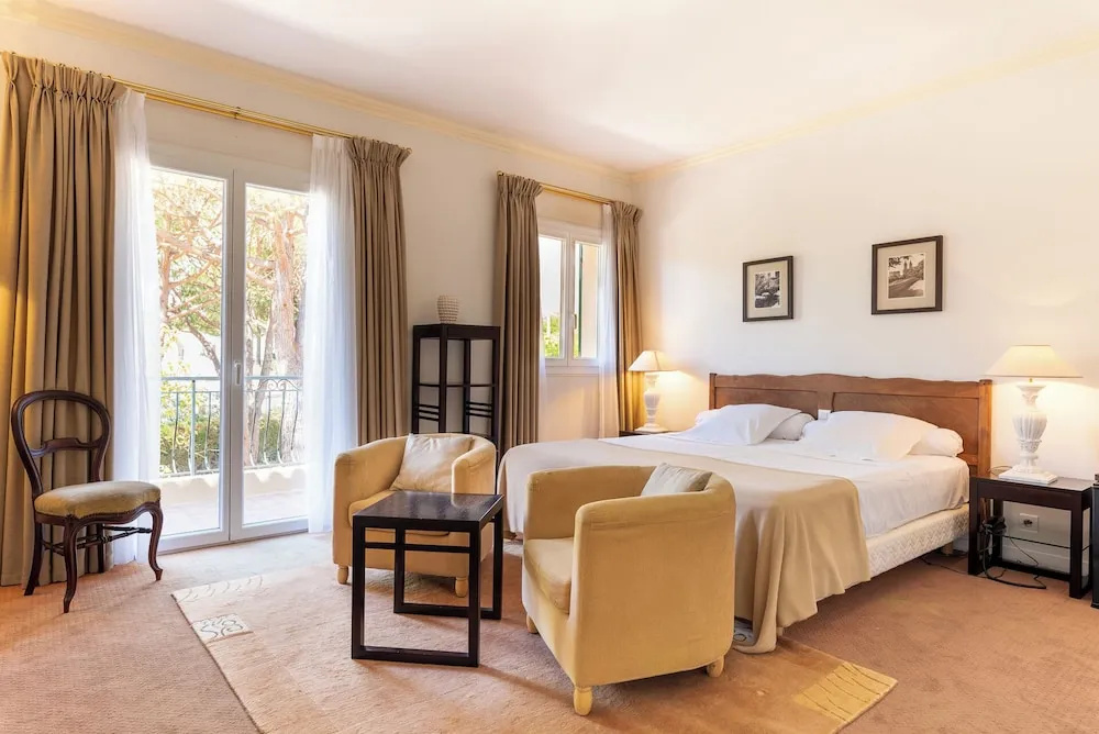 Voir la photo 1 — Auberge du Redier