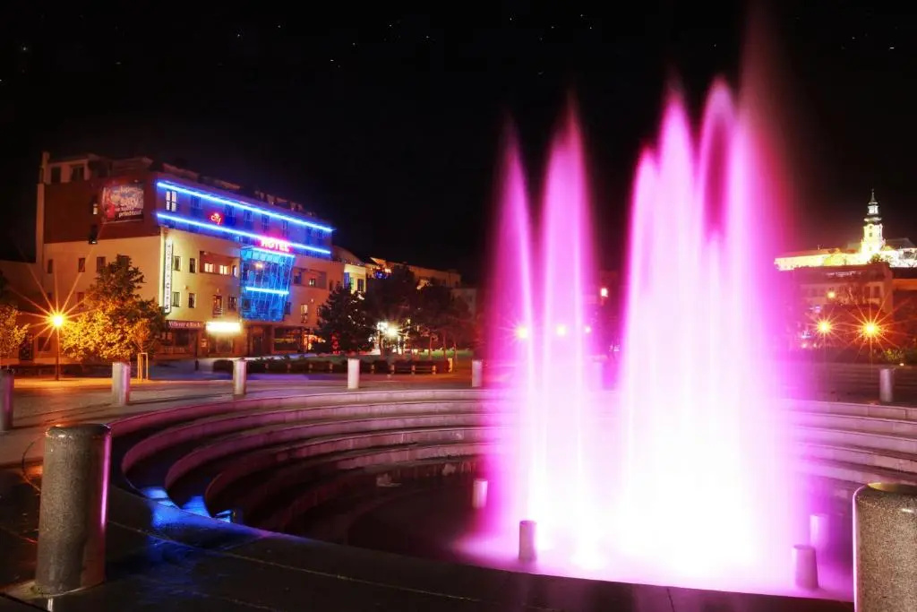 Hotel City