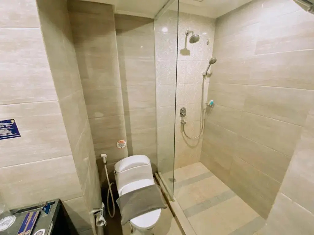 Sapphire Sky Hotel BSD City - Général