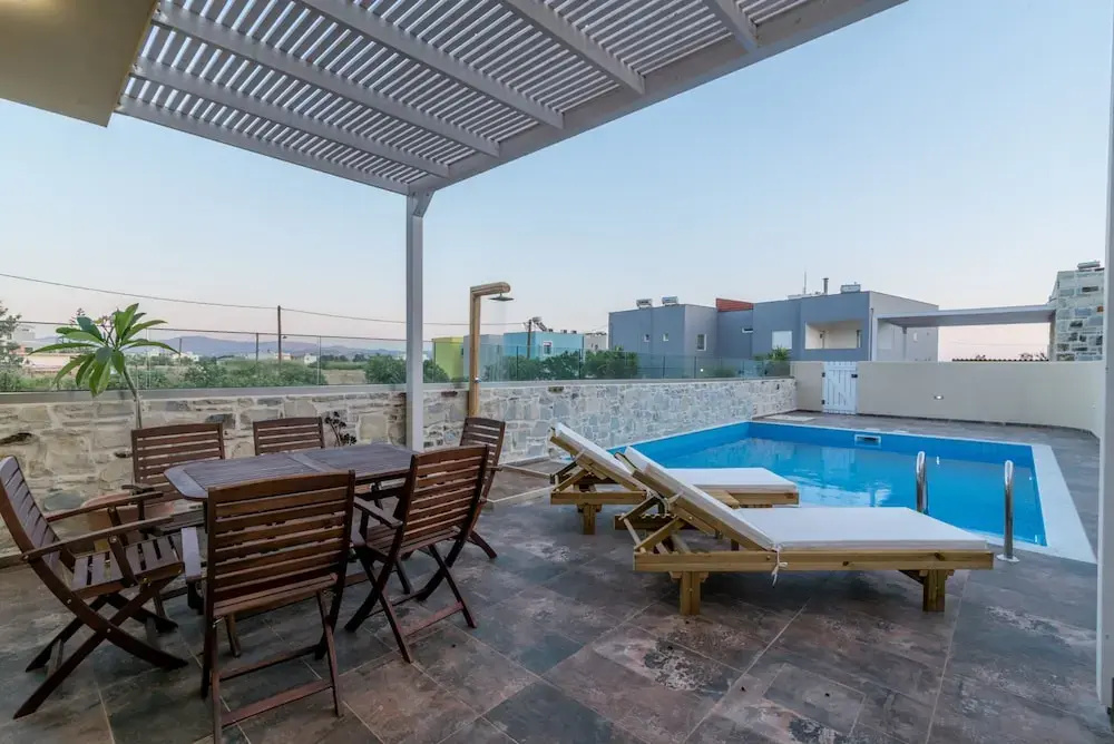 Elmara Luxury Villa 1 - Next to the Beach