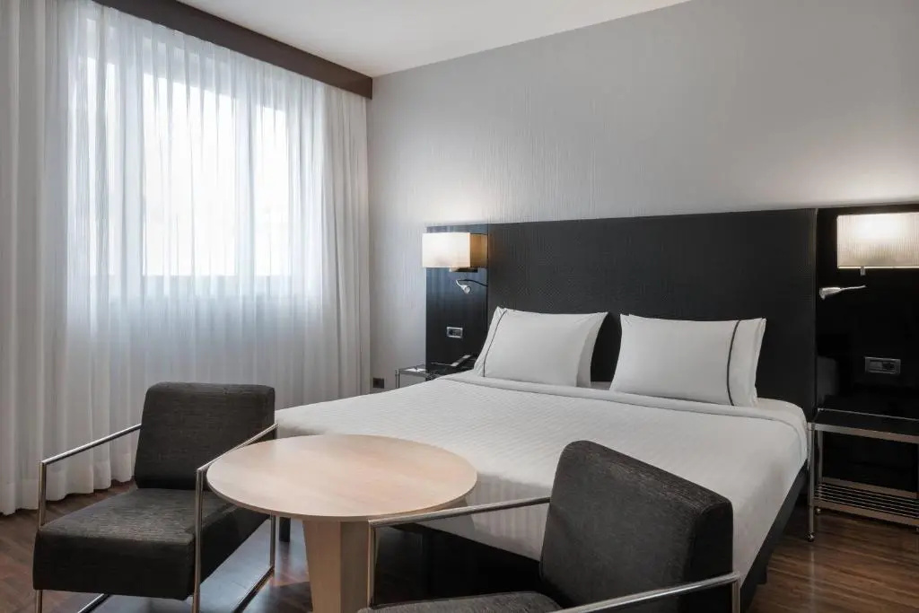 Superior Double room (full double bed)