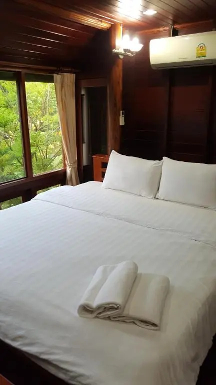 Ruean Mai Chai Khlong - Chambres