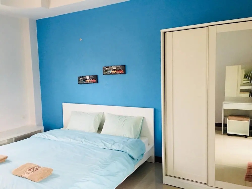 Standard room with balcony