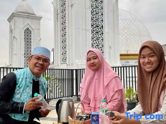 Front One Residence Syariah Mampang - Général