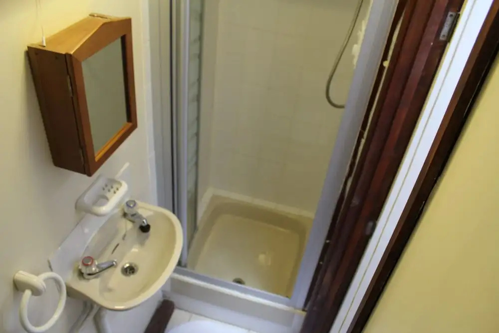 The Middlegate Hotel - Chambres