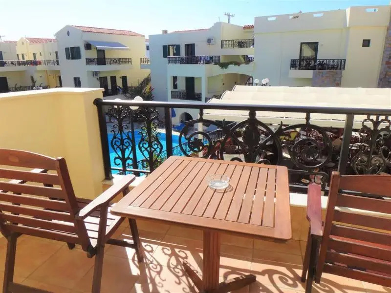 Standard Double room with balcony (full double bed)