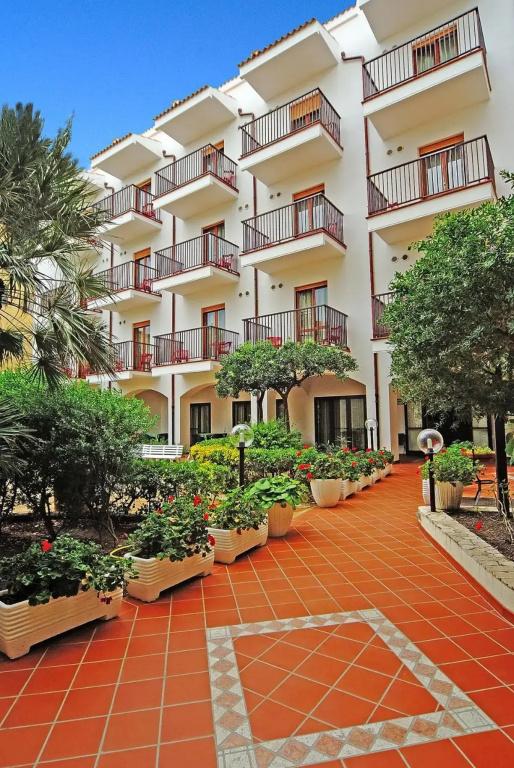 Hotel photo 48