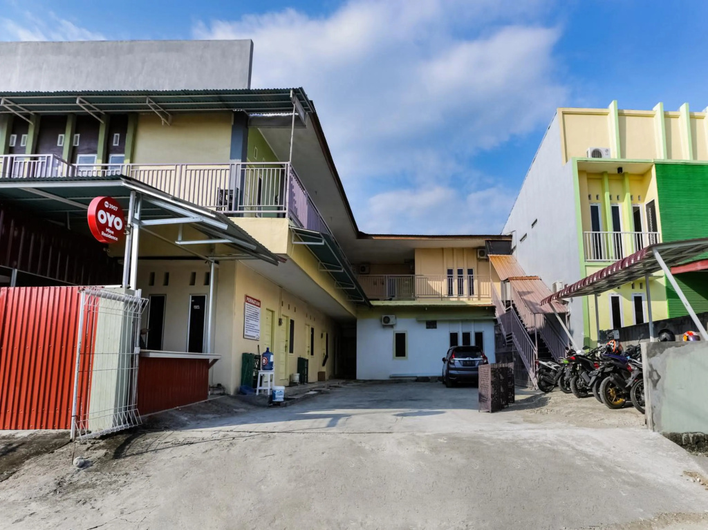 Hotel O Mine Residence in Padang
