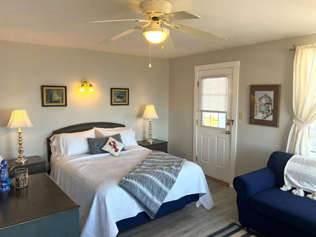 Standard Double room with garden view full double bed