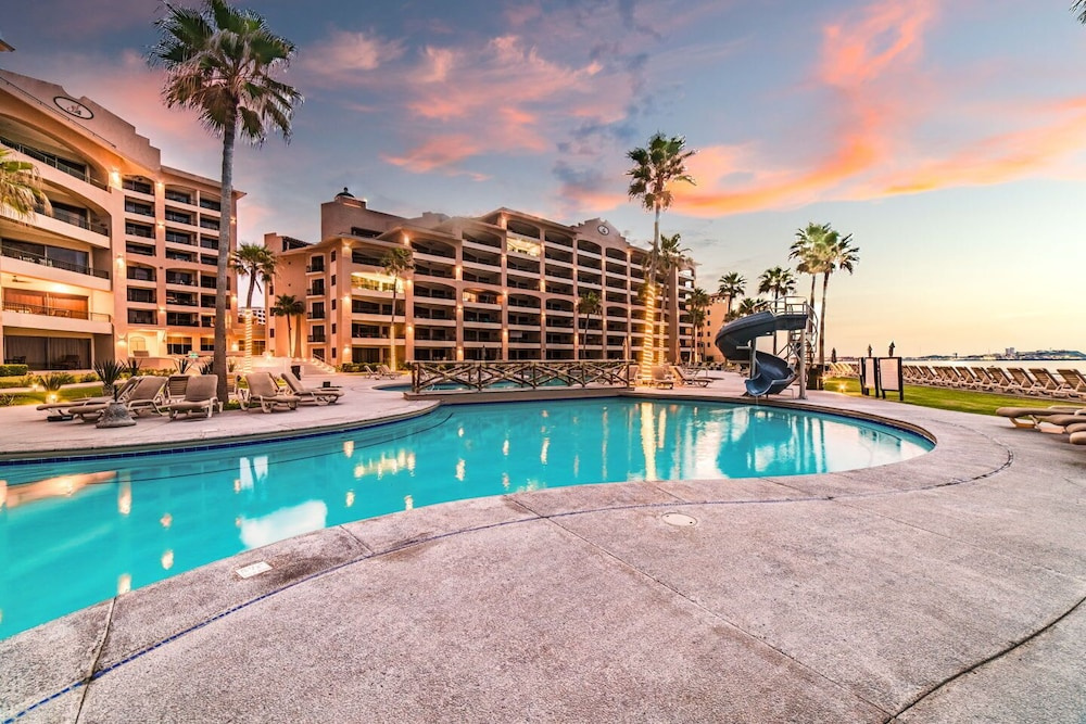 Hotel photo 30