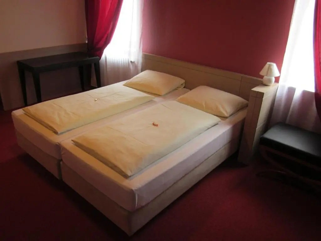 Hotel Alte Krone - Chambres