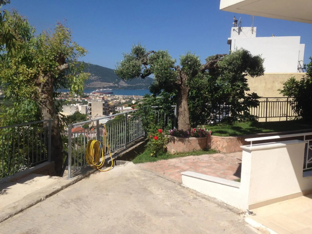 Τhe Sunny Apartments